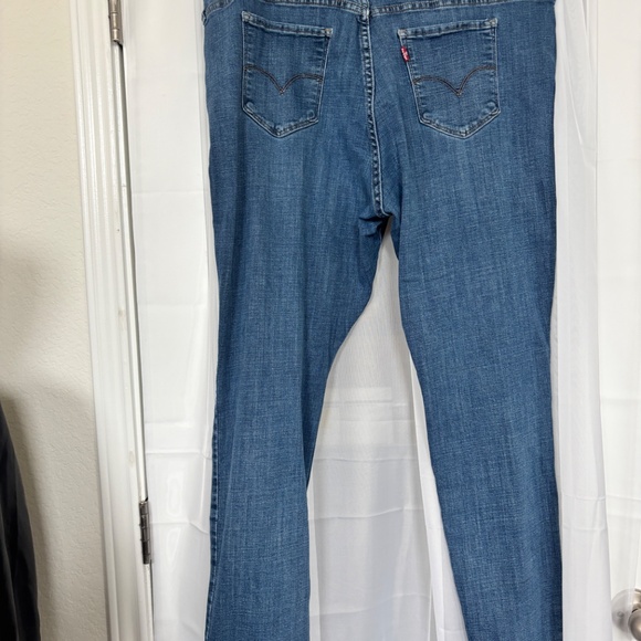 Levi's - 311 Shaping Skinny Jeans - size 20W - Picture 2 of 3